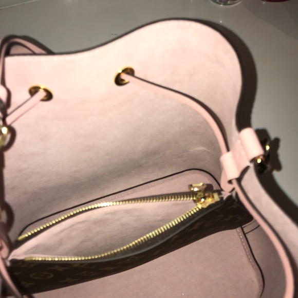 SOLD Louis Vuitton Authentic Neonoe - Picture 7 of 8